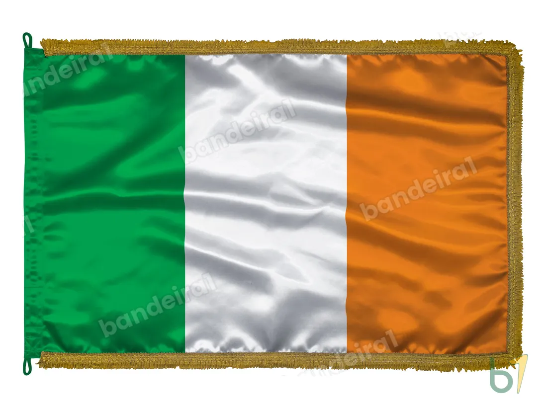 Bandeira da Irlanda — cetim com franja ouro velho