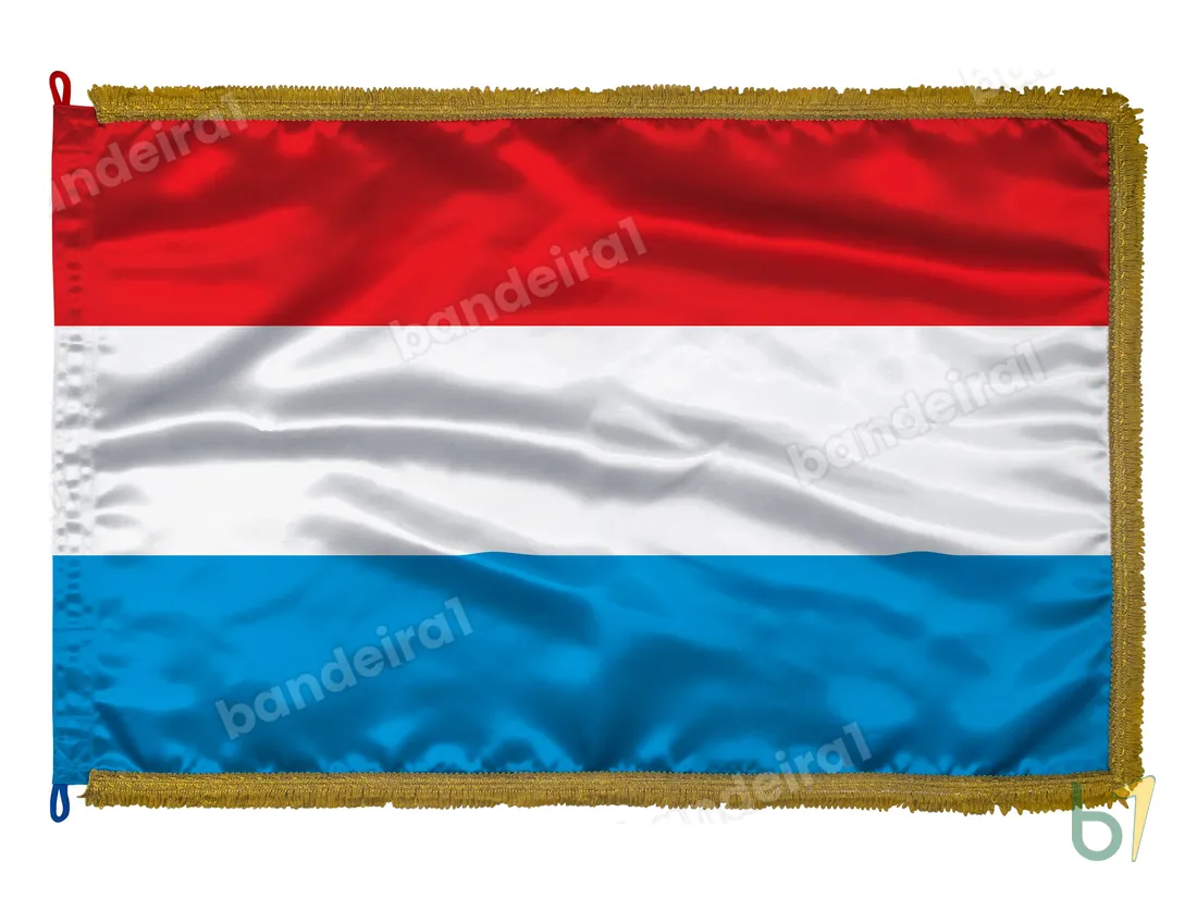 Bandeira de Luxemburgo — cetim com franja ouro velho